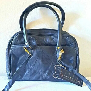 Brava Leather Purse With Strap NWT